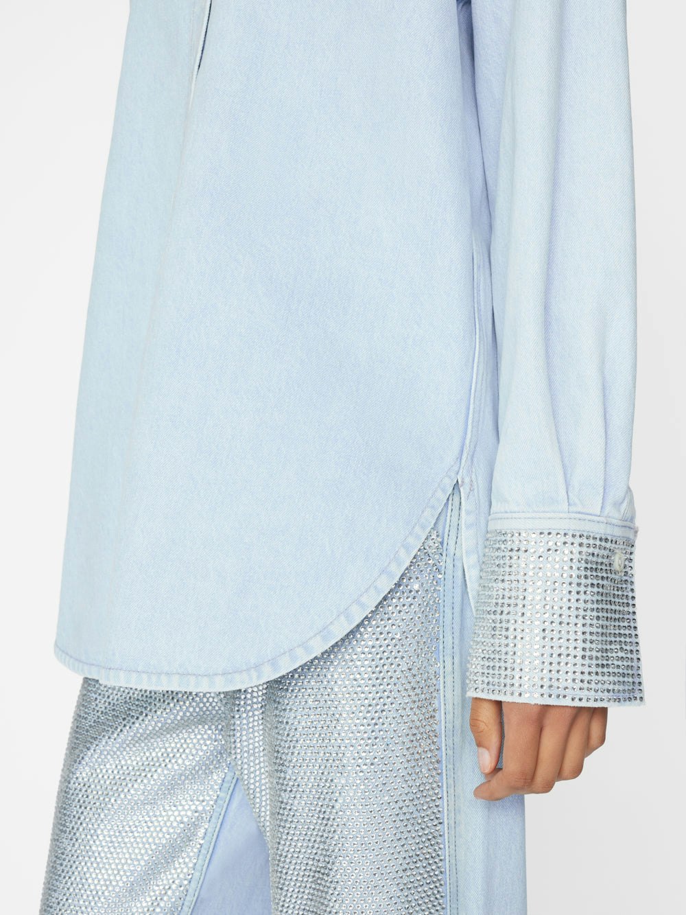 shirt hem view alt:hover